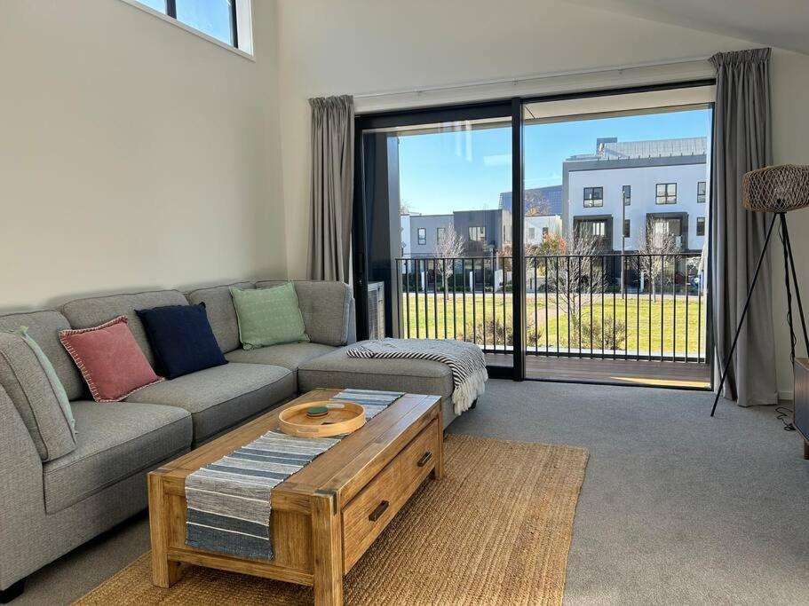 Downtown Apartment Christchurch Buitenkant foto